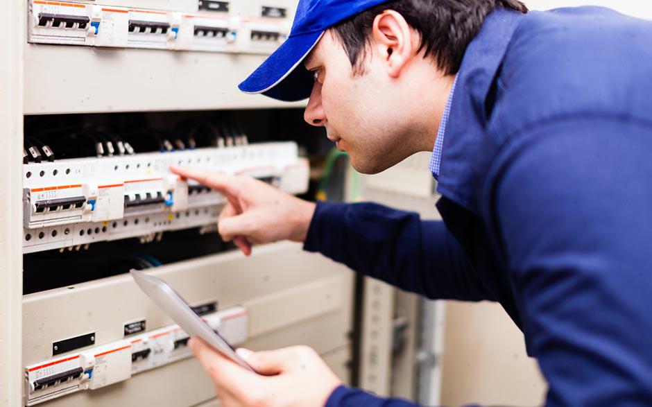 monteur électricien Montmorency